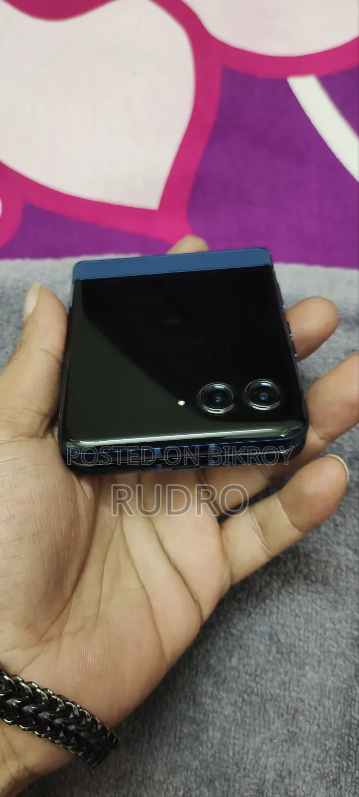 মোটোরোলা রেজ্র ২০২৫ ২৫৬ জিবি নীল