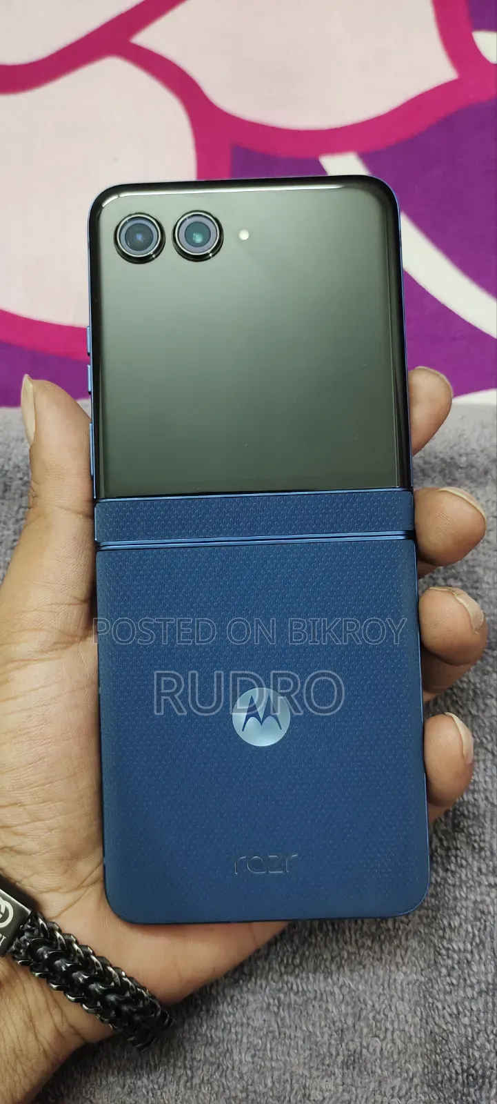 মোটোরোলা রেজ্র ২০২৫ ২৫৬ জিবি নীল