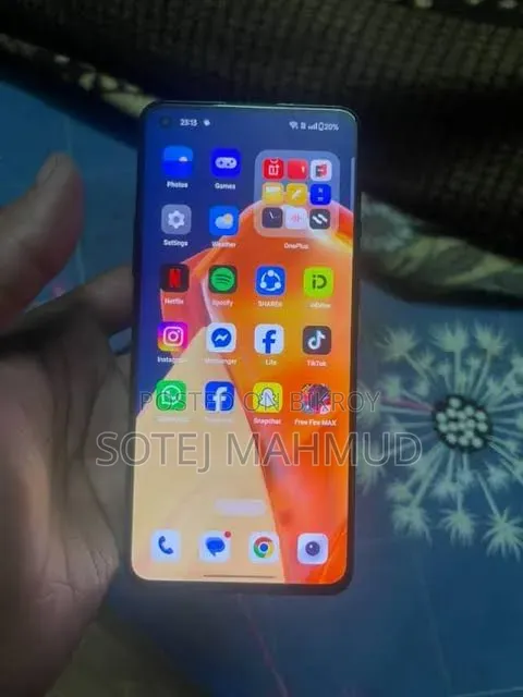 ওয়ানপ্লাস ৯আর ১২৮ জিবি ব্লু