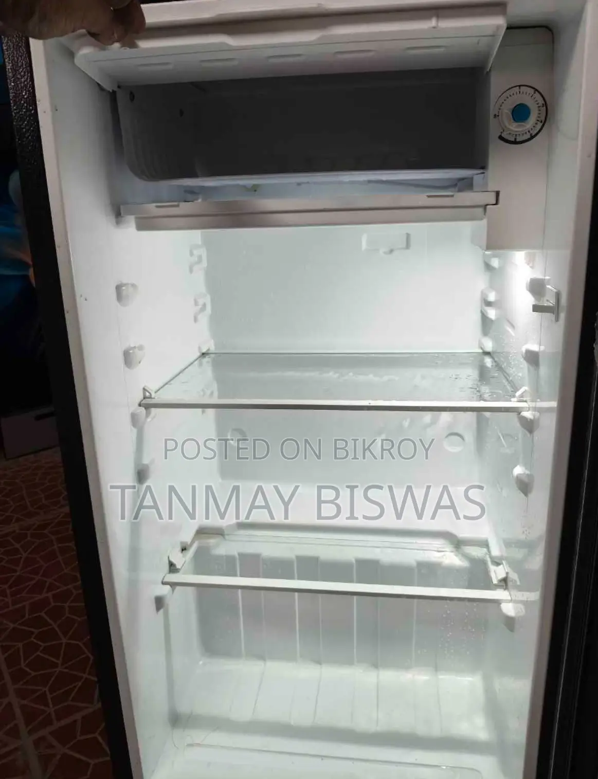 ওয়ালটন মিনি ফ্রিজ টিএন৩