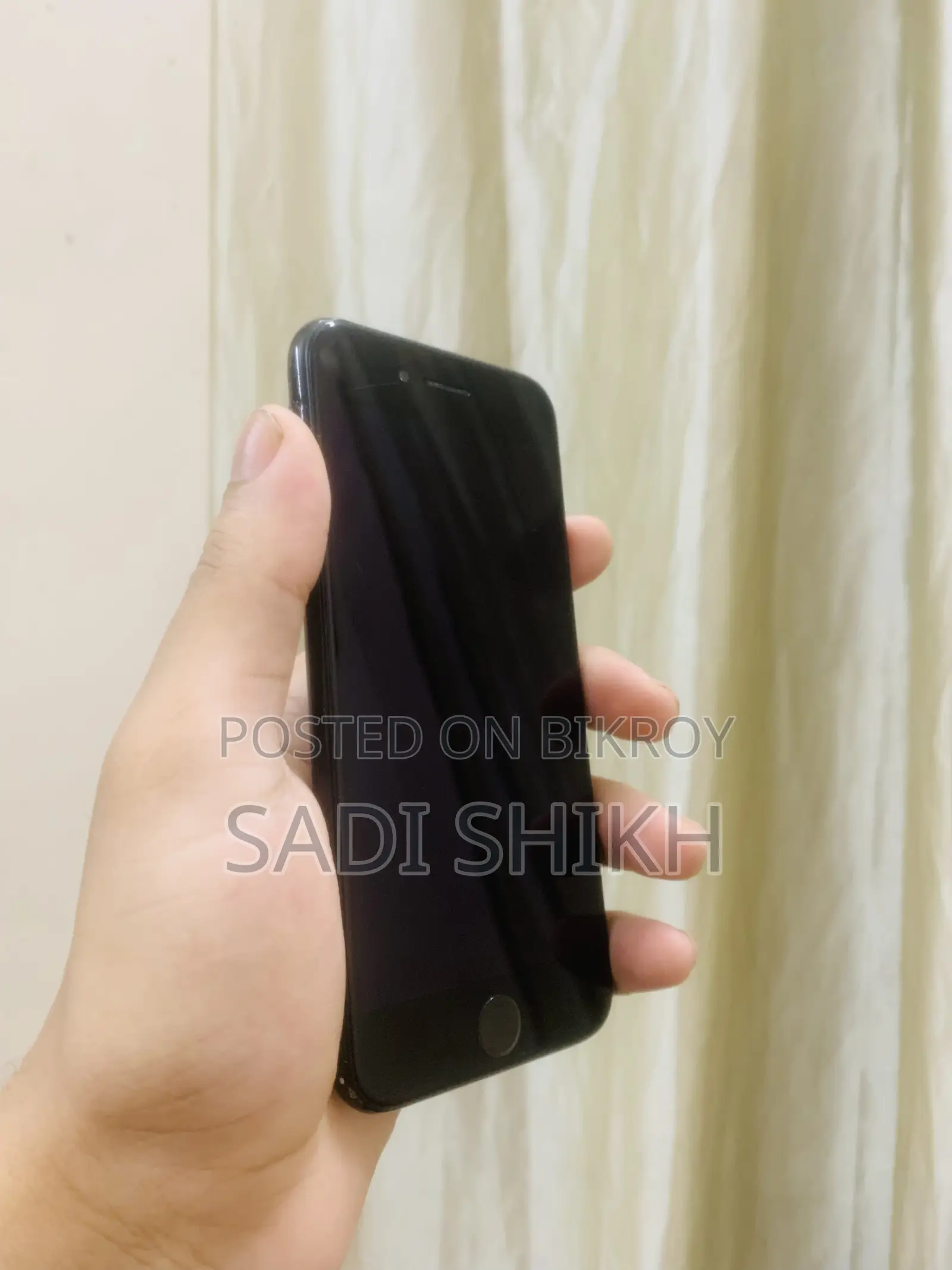 অ্যাপল আইফোন ৭ ৩২ জিবি কালো
