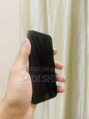 অ্যাপল আইফোন ৭ ৩২ জিবি কালো