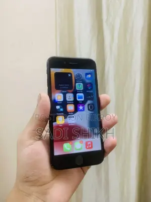 অ্যাপল আইফোন ৭ ৩২ জিবি কালো
