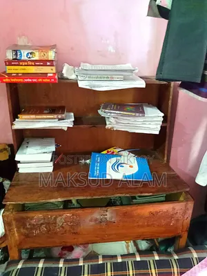 ড্রাইনিং টেবিল