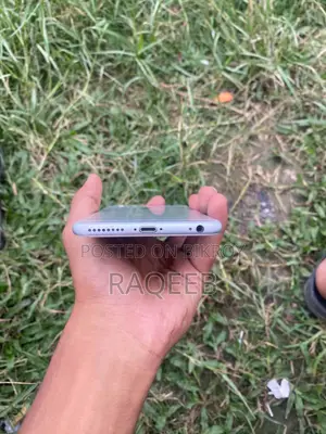 অ্যাপল আইফোন ৬এস প্লাস ১৬ জিবি সিলভার