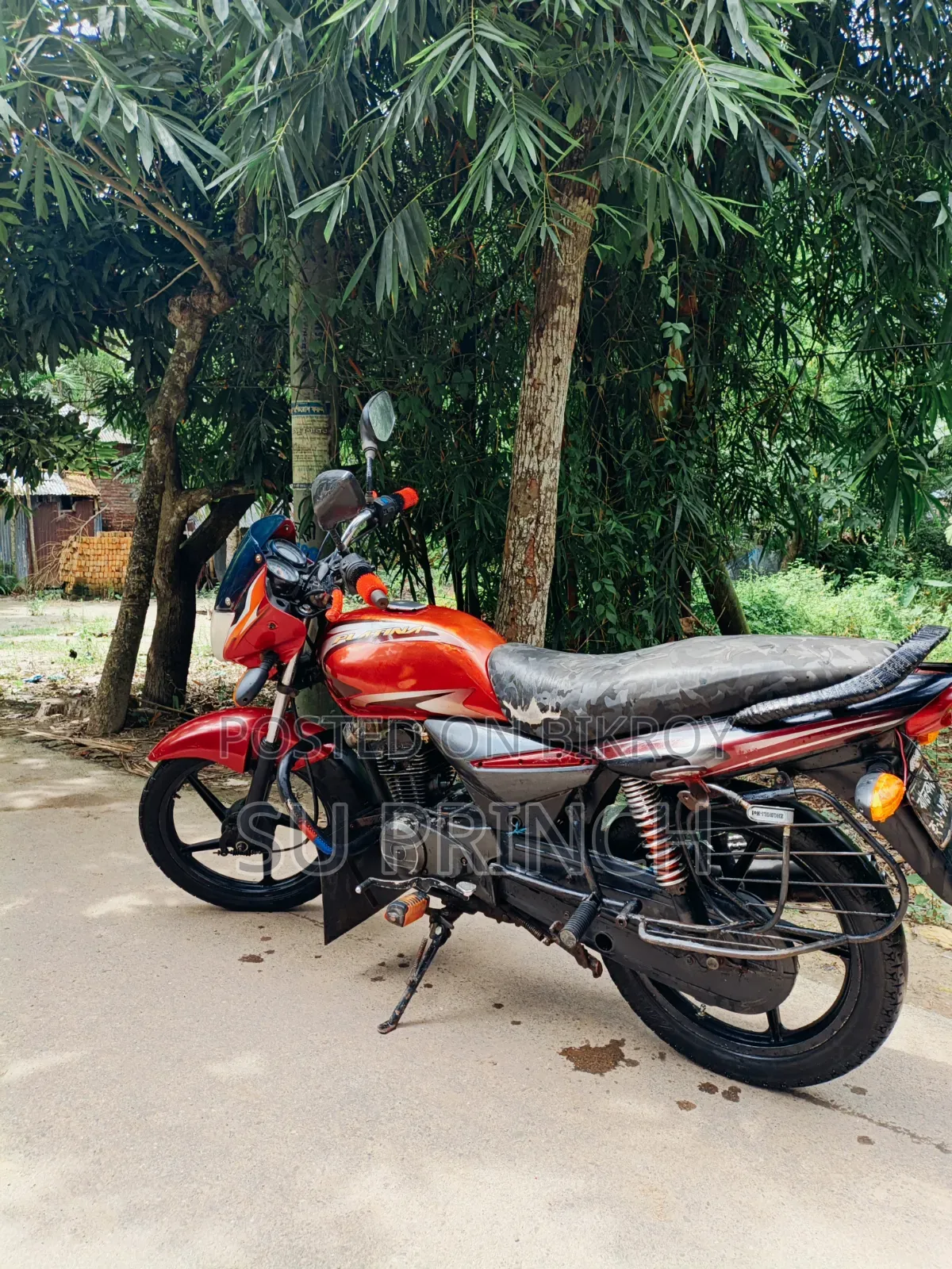 Bajaj Platina 100 2011 Red