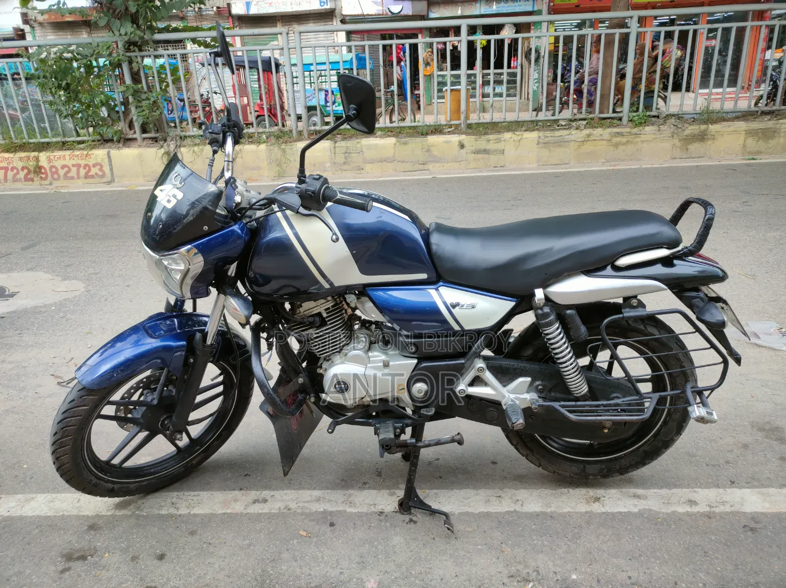 Bajaj V15 2018 Blue