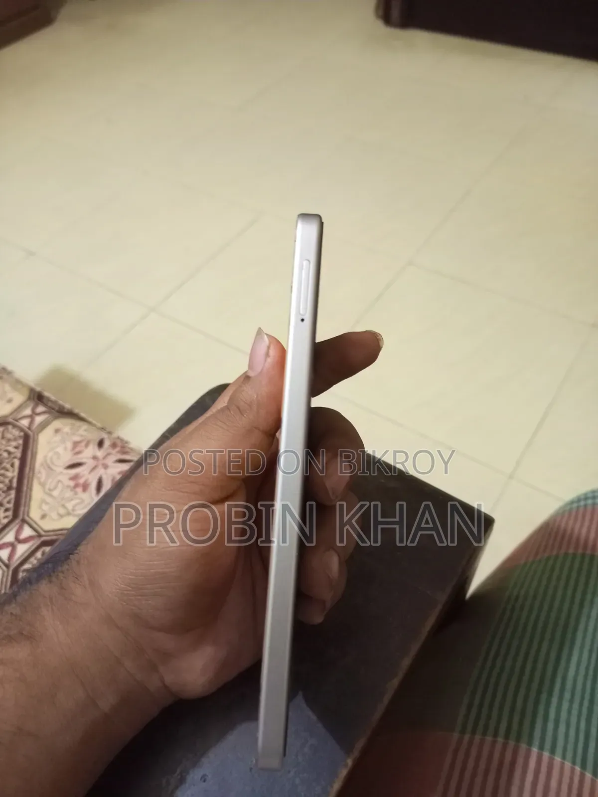 Itel City 100 128 GB Silver