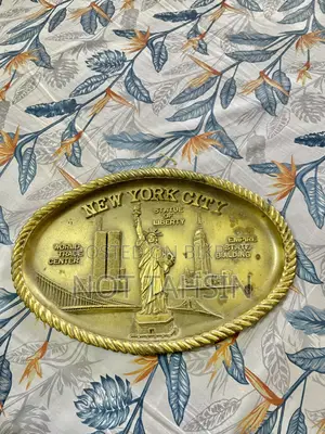 Original Vintage New York City Wall Showpiece (1996)