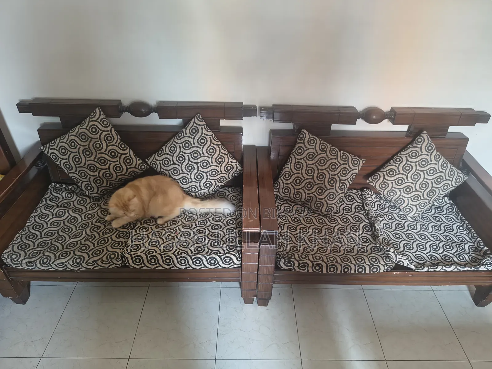 Sofa 4 Seat & 2 Years Used