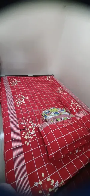 খাট এবং জাজিম +তোশক সহ বিক্রয়