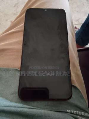 Vivo Y17 256 GB Red