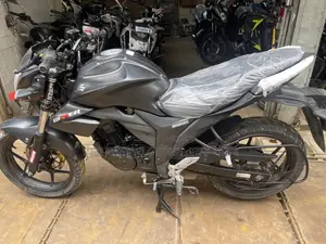 Suzuki Gixxer 2024 Black