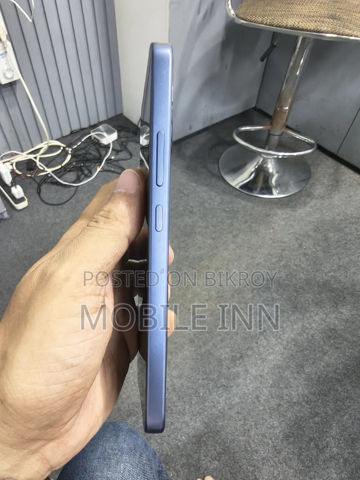 New Oppo F31 5G 128 GB Blue