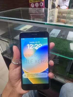 Apple iPhone 8 Plus 64 GB Black