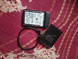 পোর্টেবল হার্ড ড্রাইভ