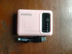 ১০০০০এমএএইচ পাওয়ার ব্যাংক