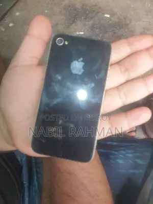 অ্যাপল আইফোন ৪ ১৬ জিবি কালো