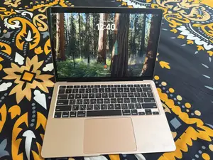 Laptop Apple MacBook Air 2020 8GB Intel Core i5 SSD 500GB