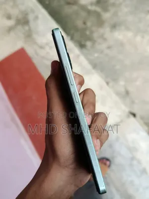 আইকু জেড৯ ১২৮ জিবি সবুজ
