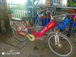 মোটরসাইকেল ২০২৫ লাল