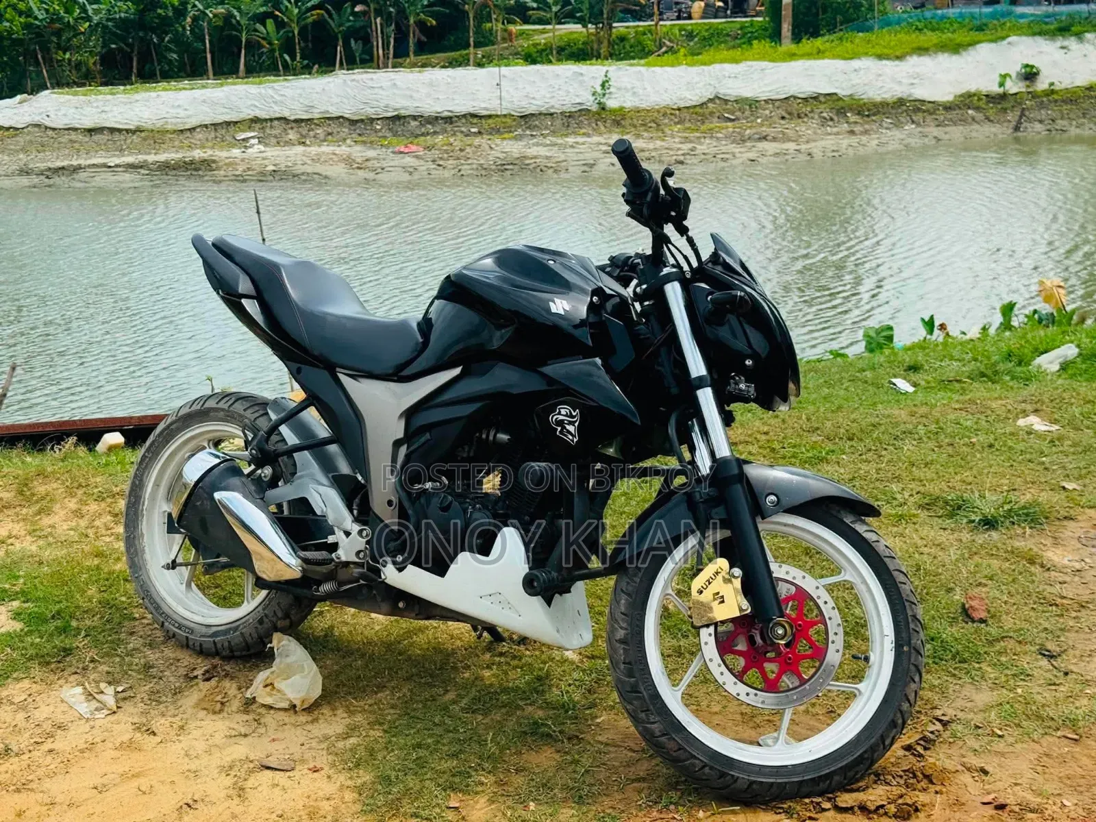 New Suzuki Gixxer 2024 Black