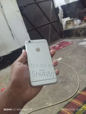 অ্যাপল আইফোন ৬ ১৬ জিবি রূপালী