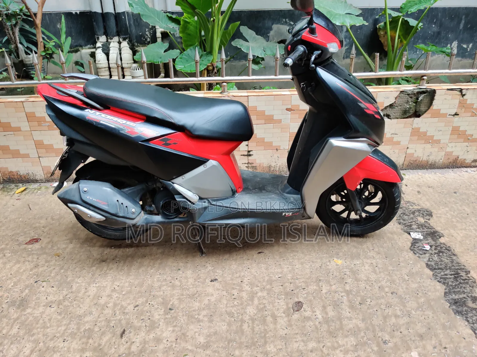 টিভিএস এনটর্ক ১২৫ ২০২২ লাল