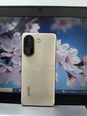 Vivo V60e 256 GB Gold