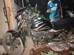 রানার কাইট + ১১০ ২০১৯ কালো