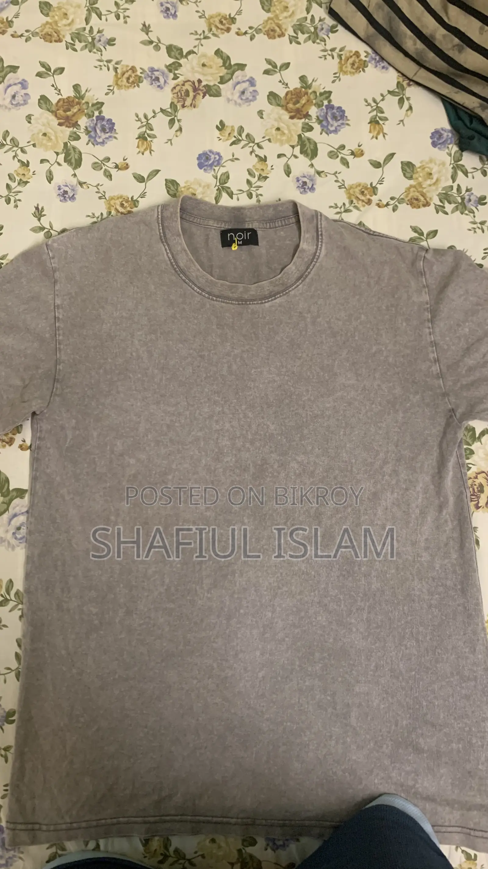 Noir Premium Acid Washed Tee and a FREE Beige Tee
