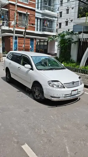 টয়োটা করোল্লা ফিল্ডার ২০০৪ হোয়াইট
