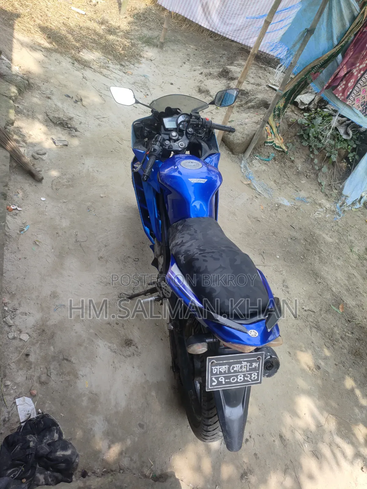 Yamaha R1 2010 Blue
