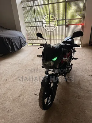 বাজাজ পালসার ১৫০ ২০১৮ কালো