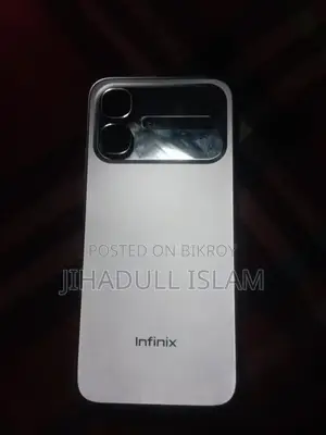 Infinix Smart 20 64 GB Silver