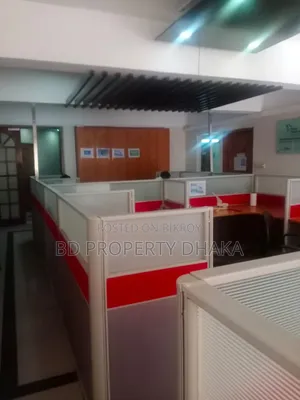 বনানীতে ৩০০০ বর্গফুটের ফার্নিশড অফিস স্পেস ভাড়ার জন্য
