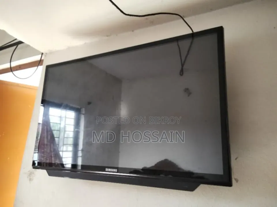 ৩২" স্যামসাং
