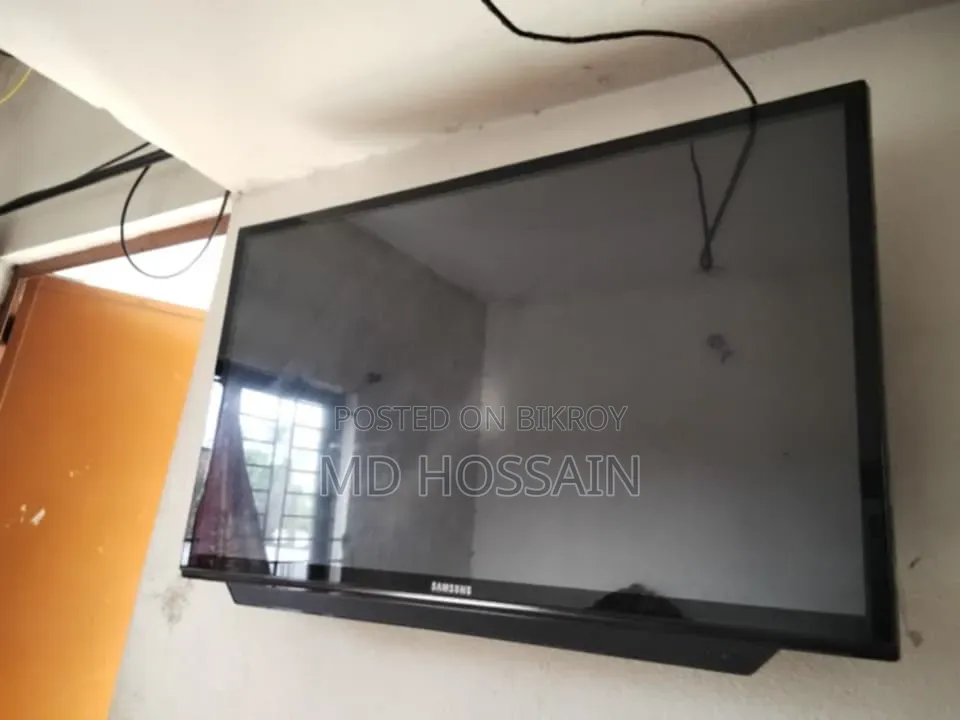 ৩২" স্যামসাং
