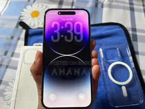 অ্যাপল আইফোন ১৪ প্রো ২৫৬ জিবি হোয়াইট