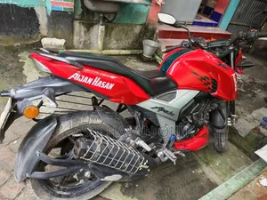 TVS Apache RTR 160 4V 2021 Red