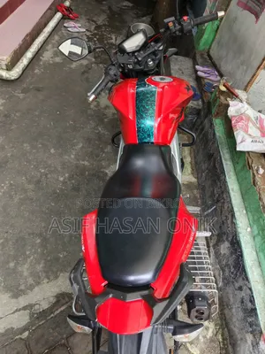TVS Apache RTR 160 4V 2021 Red