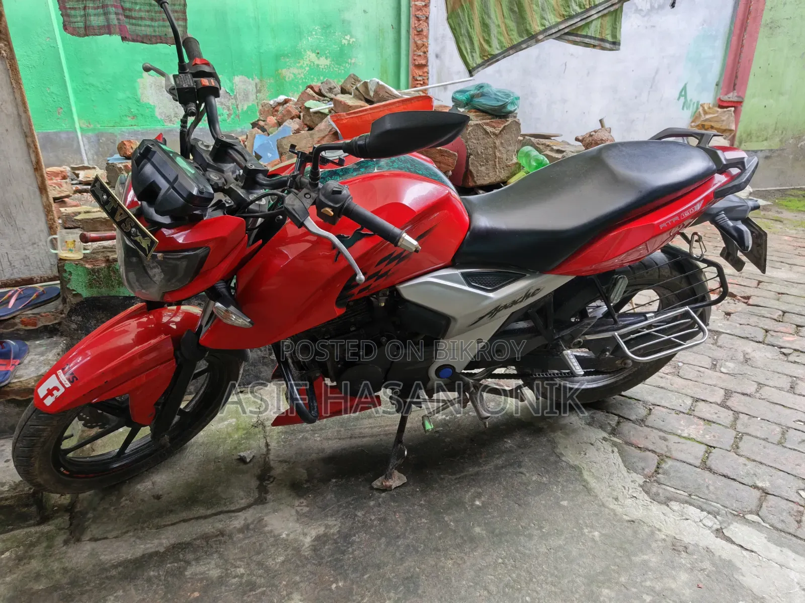 TVS Apache RTR 160 4V 2021 Red
