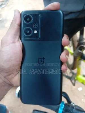 ওয়ানপ্লাস নর্ড সিই ফাইভিজি ১২৮ জিবি ব্ল্যাক