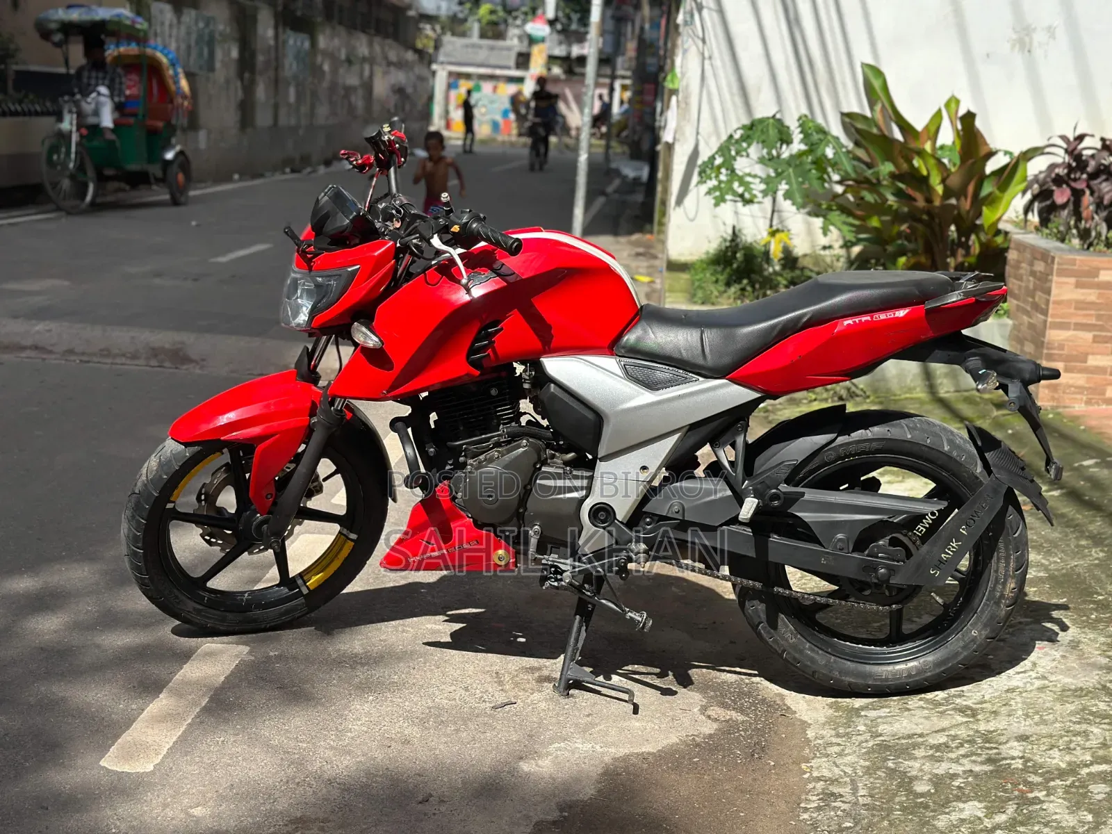 TVS Apache RTR 160 4V 2020 Red