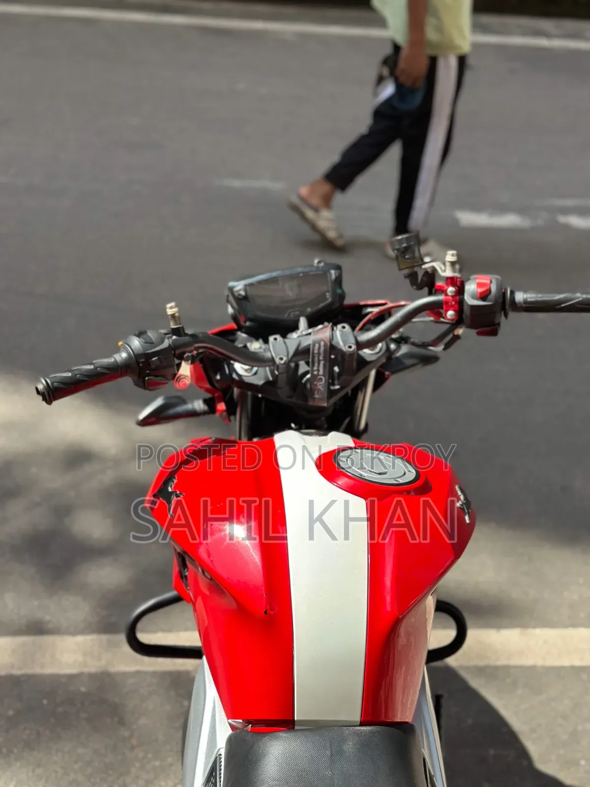 TVS Apache RTR 160 4V 2020 Red