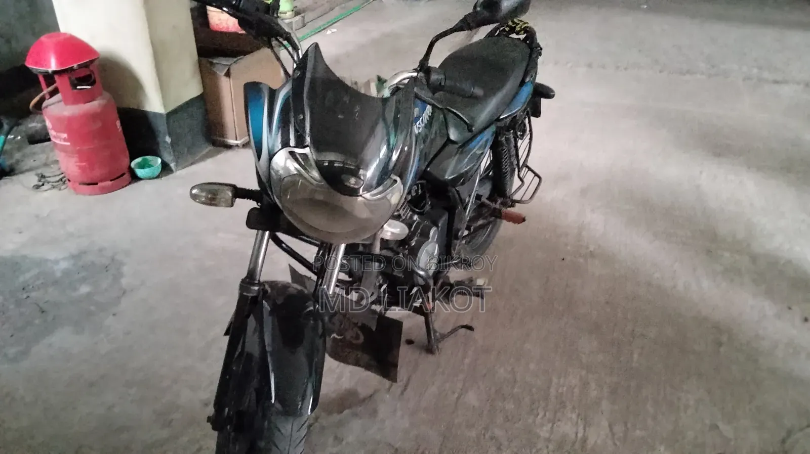 Bajaj Discover 125 2026 Blue