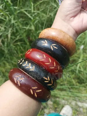 কাঠের প্রোডাক্ট