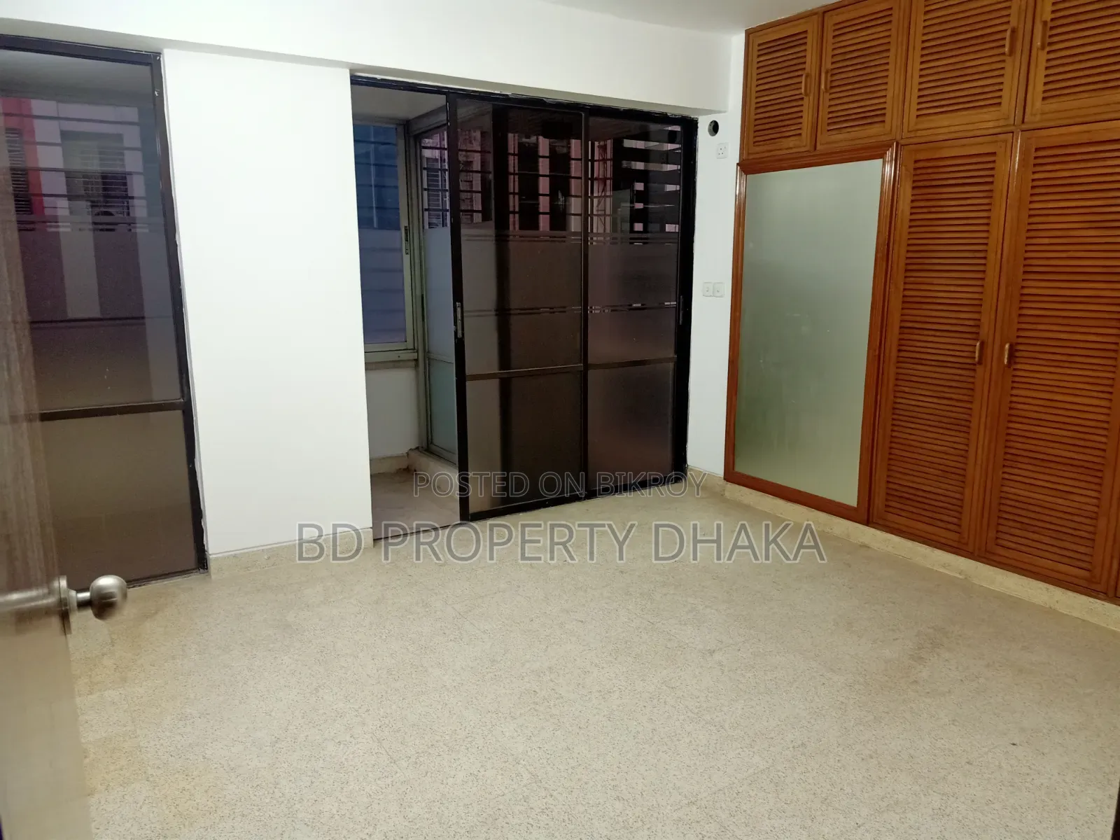 বনানীতে ভাড়ার জন্য চমৎকার অফিস স্পেস