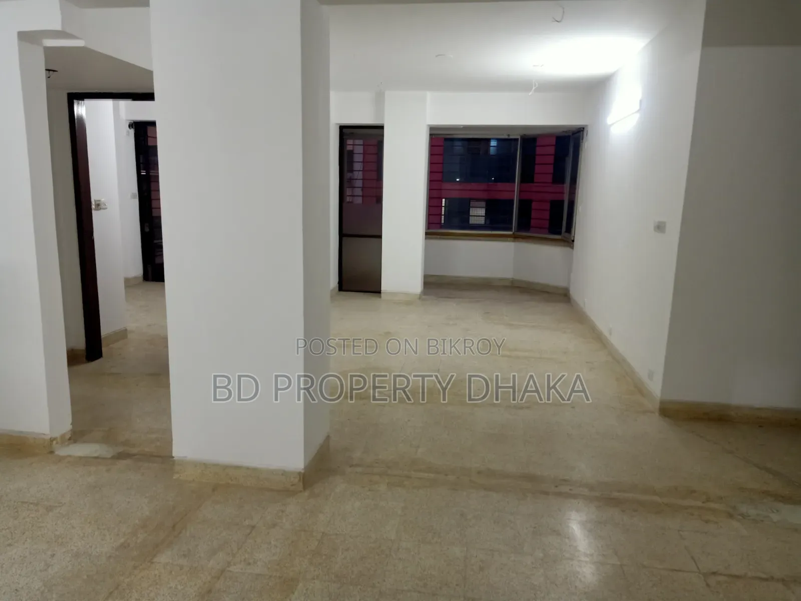বনানীতে ভাড়ার জন্য চমৎকার অফিস স্পেস