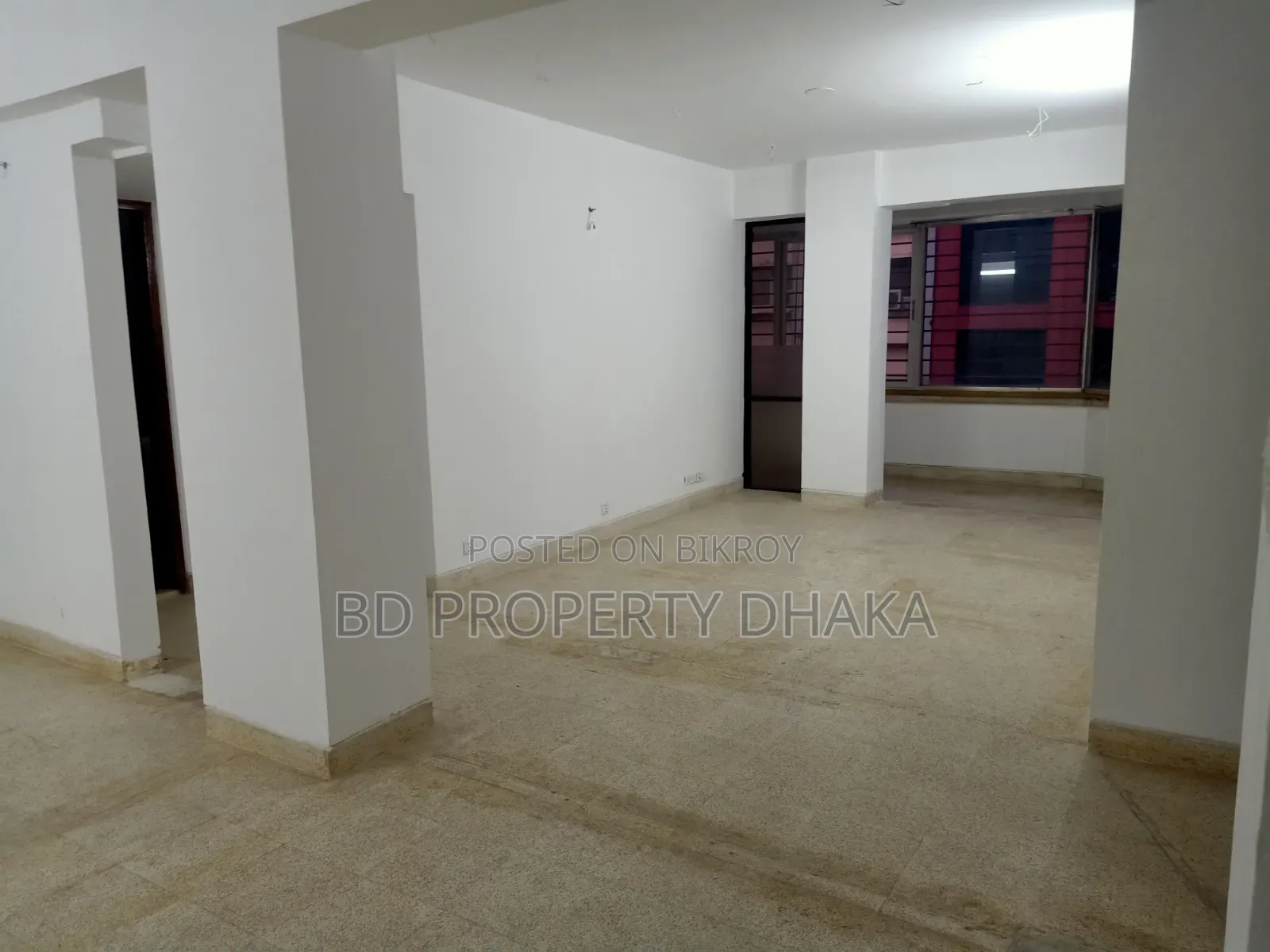 বনানীতে ভাড়ার জন্য চমৎকার অফিস স্পেস